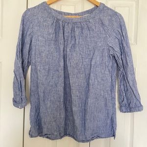 Cute Blue Top with Button-down back